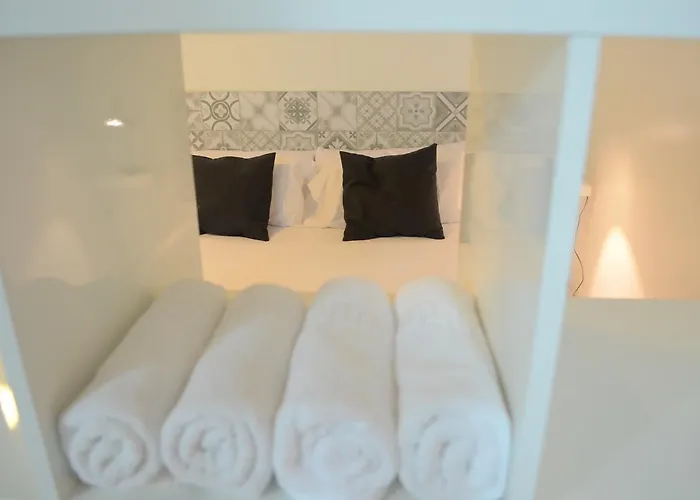Poble Sec Apartment *