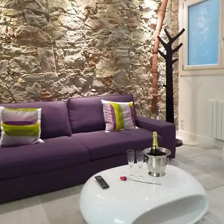 Poble Sec Апартаменты Барселона