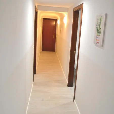 Апартаменты Poble Sec *